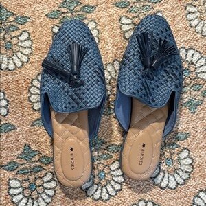 9.5 size // Birdies Navy Woven Tassel Slip-On Mules